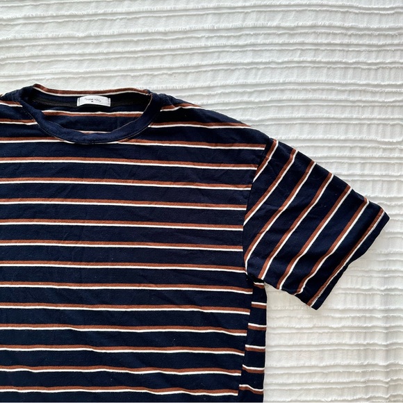 Boxy OversizedStriped Navy, Brown and White T-Shirt - Picture 12 of 14